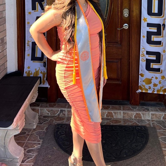 Dress - Picture 2 of 7